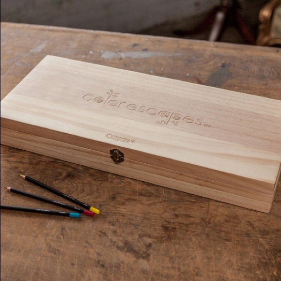 Color Escapes Wooden Art Case - Picture 2 of 8